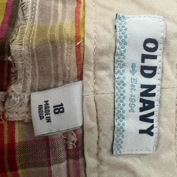 Old Navy Women's Patchwork Bermudas - Pink, Yellow, Cream - Picture 2 of 3